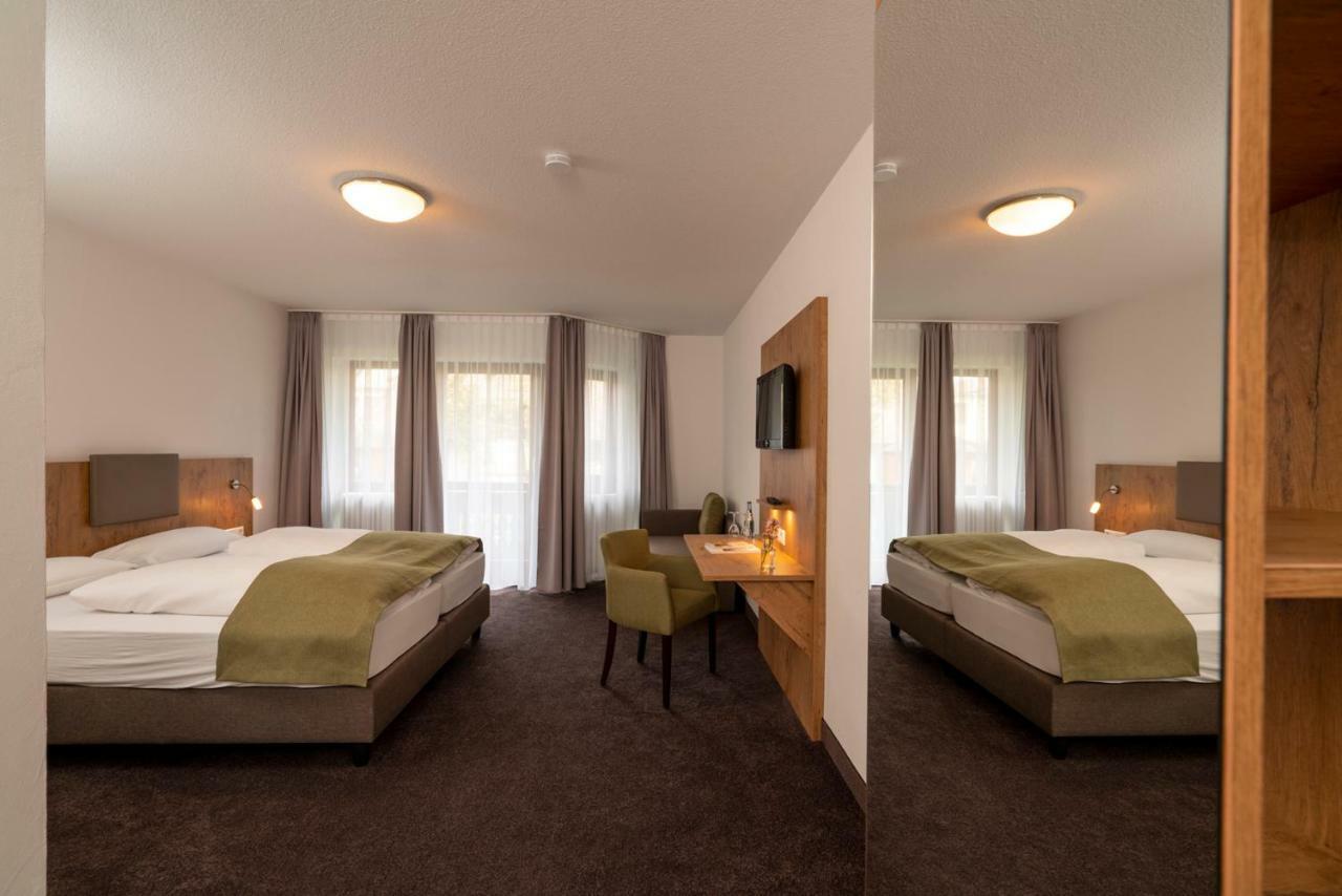 Hotel Krone Nellingen ภายนอก รูปภาพ